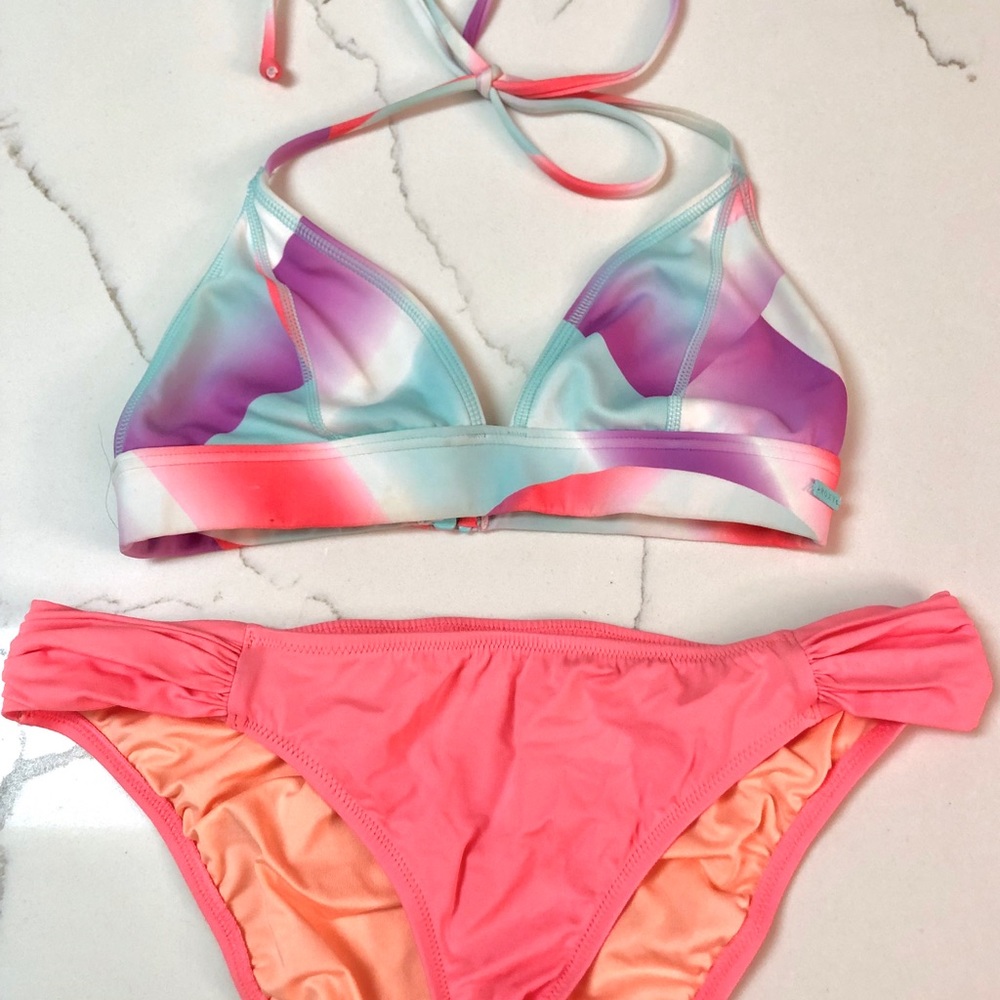 Roxy Bikini and Victorious Secret Bikini